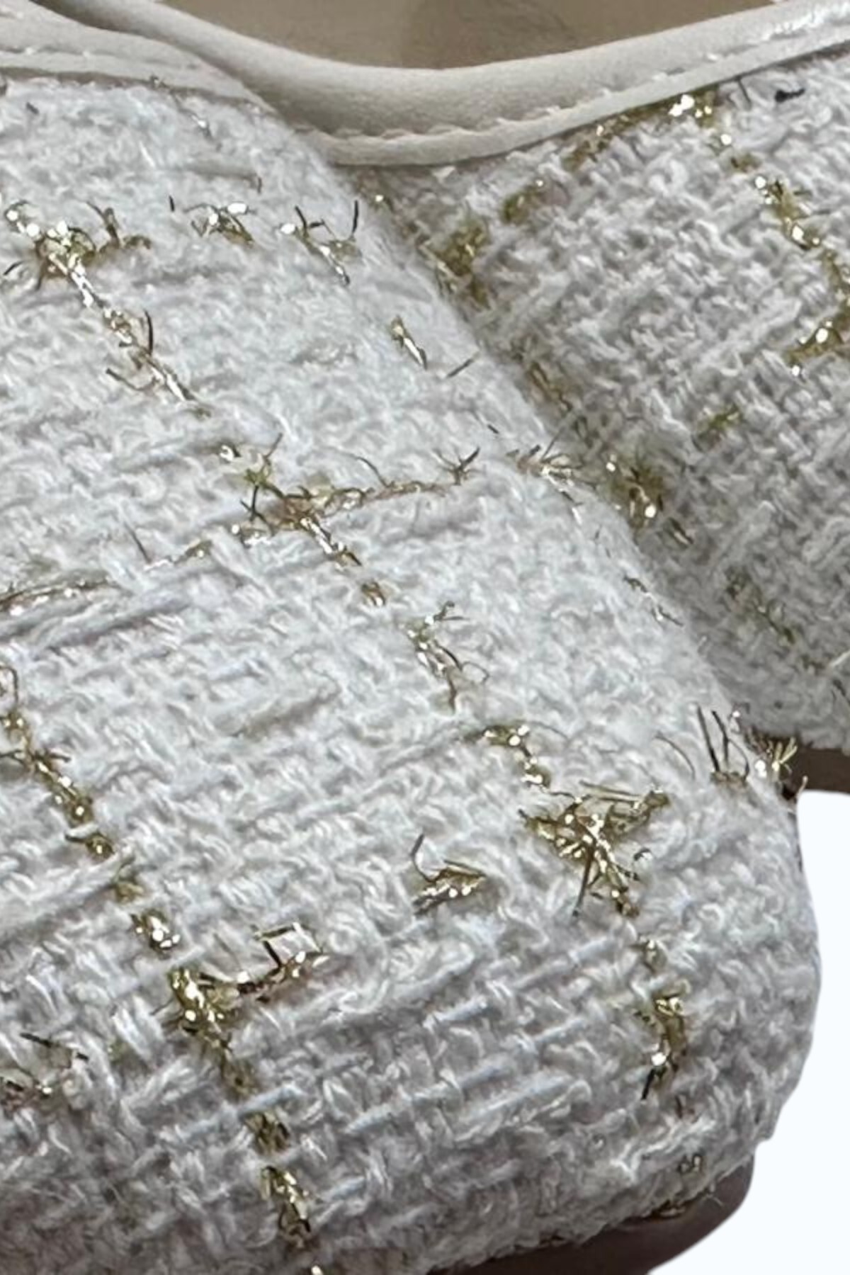 Cochines  Kadın Beyaz Krem Tuvit Tokalı Bantlı Kısa Topuklu Babet - Görsel 9