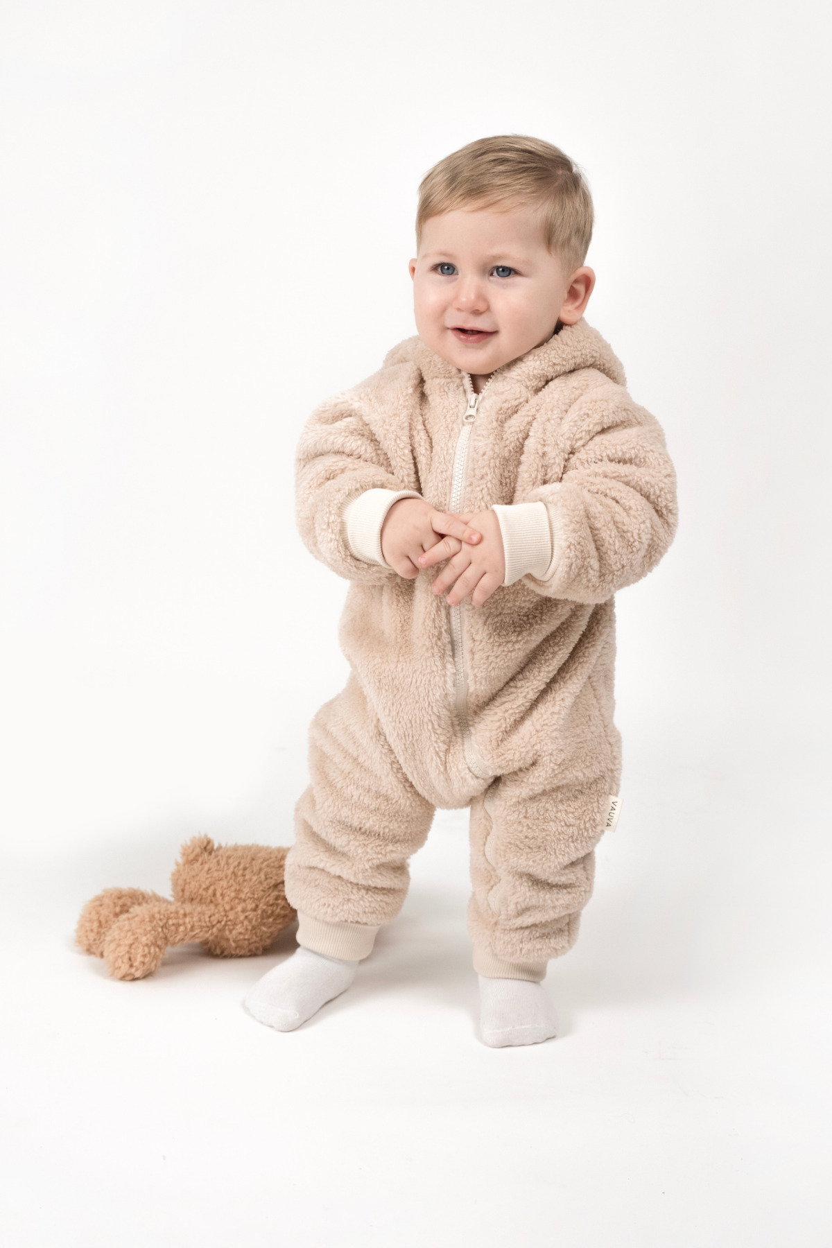 Vauva Yumuşak Pamuklu Bebek Tulum – Rahat, Şık ve Cilt Dostu Tasarım fotoğrafı 2 (önizleme)