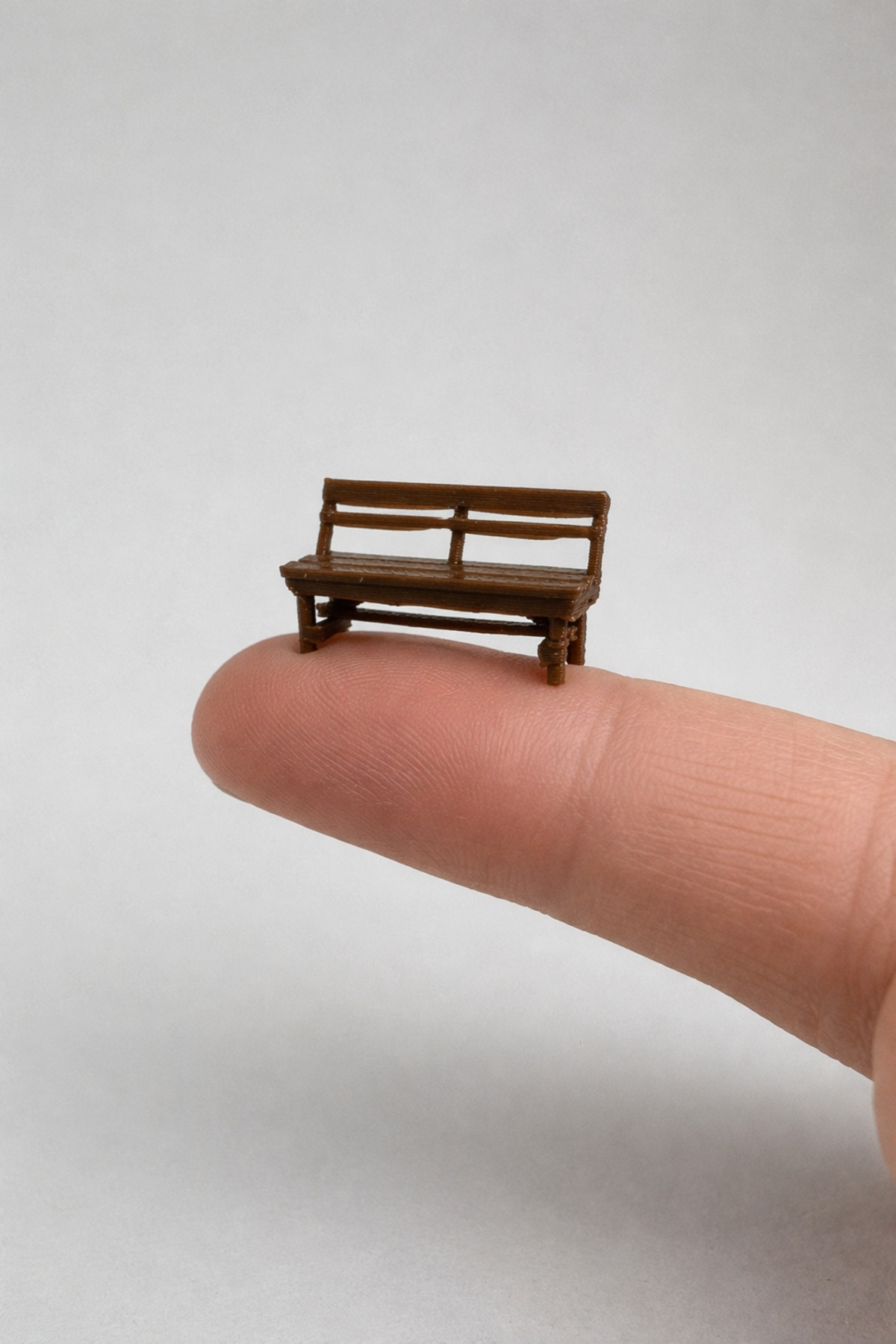 Köseoğlu 4 Adet Park Bahçe Sırt Dayanaklı Oturma Bankı - 1/50 Ölçekli 1:50 2 cm - Figür, Maket, Minyatür