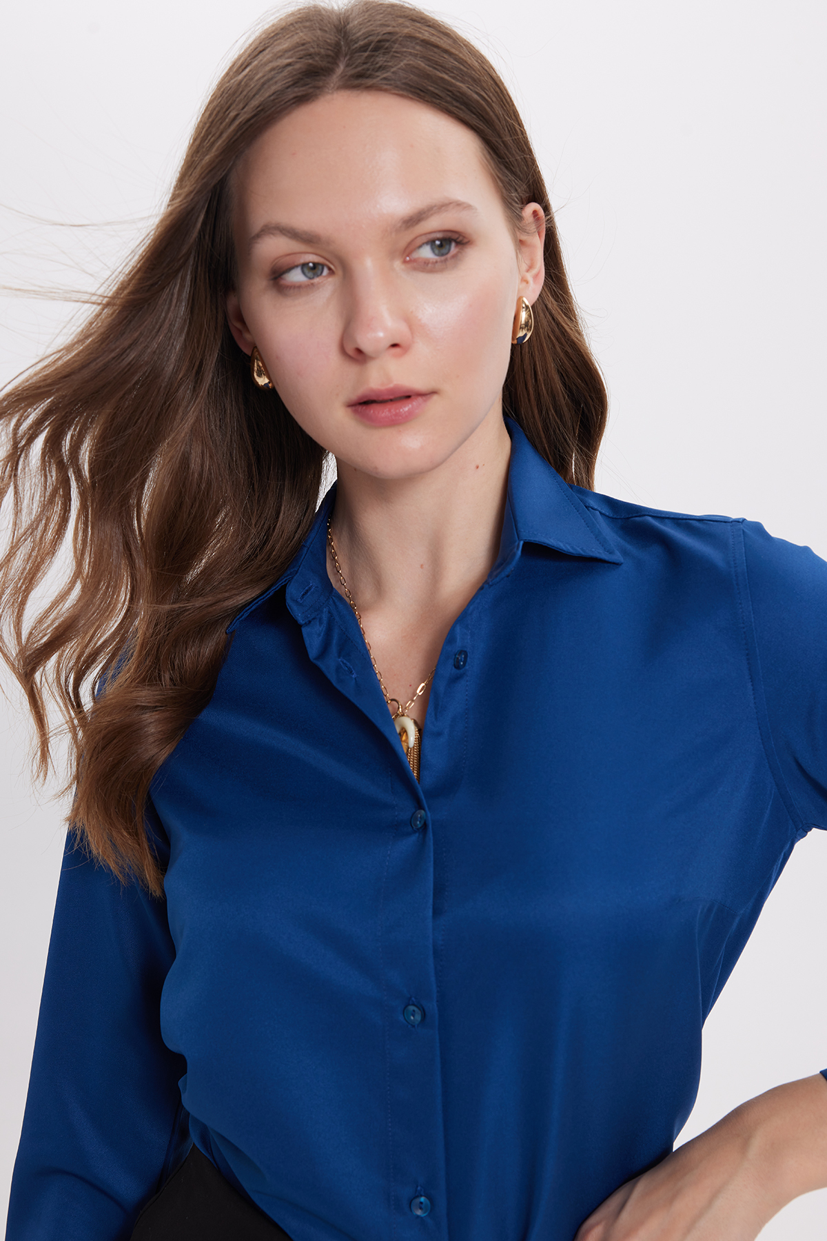 Tudors Kadın Slim Fit Dar Kesim Vücuda Oturan Uzun Kollu Lacivert Basic Gömlek