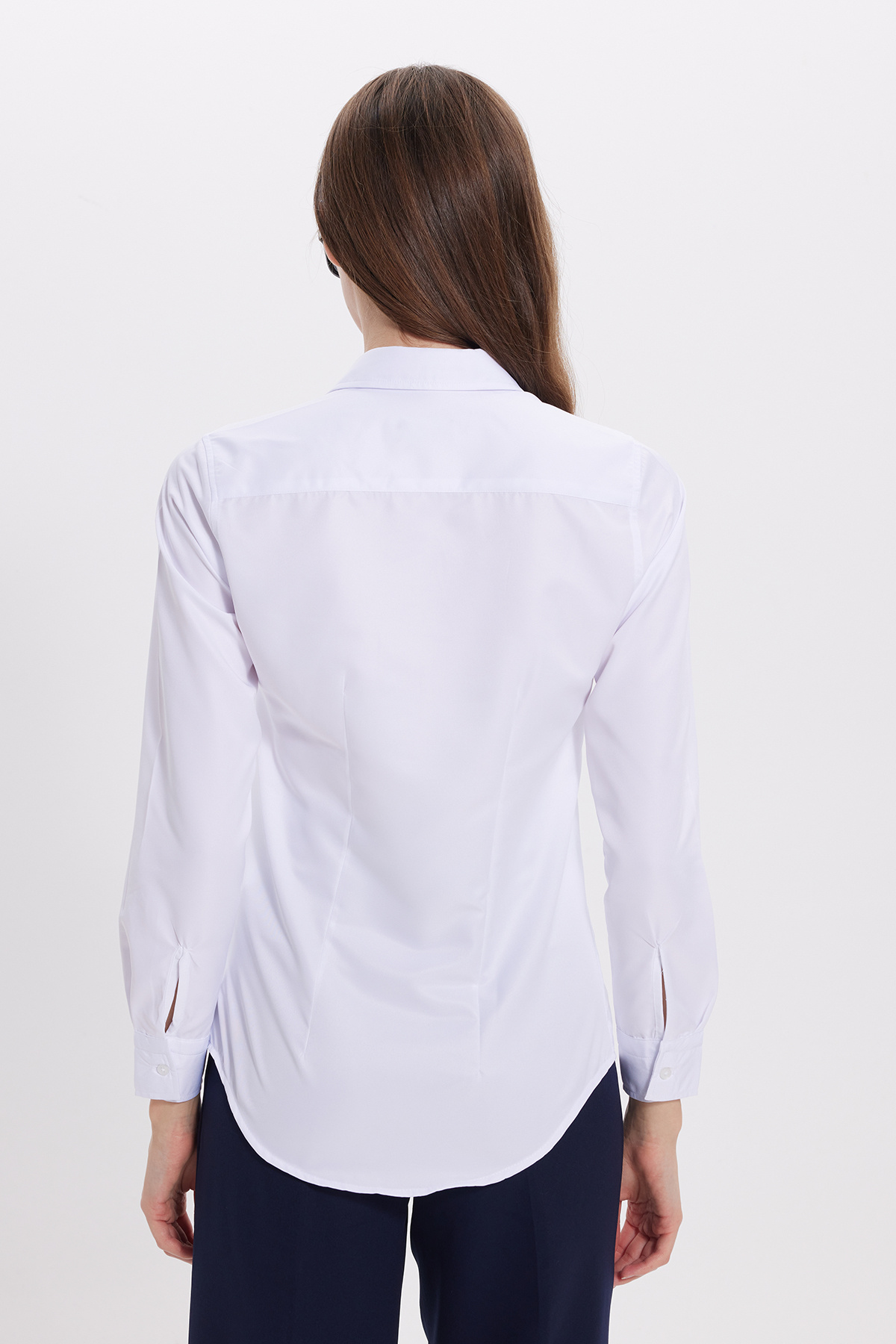 Tudors  Kadın Slim Fit Dar Kesim Vücuda Oturan Uzun Kollu Beyaz Basic Gömlek - Görsel 8