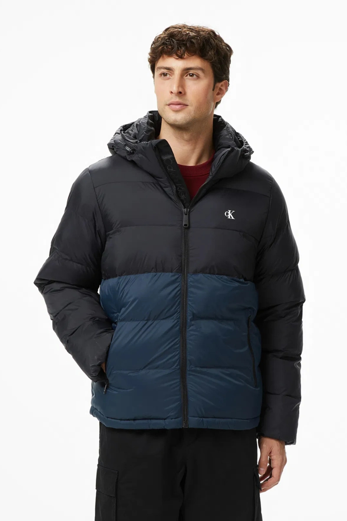 کلوین کلاین کاپشن پفی مردانه آستین بلند نایلونی رنگی LV04RD527G-UB1