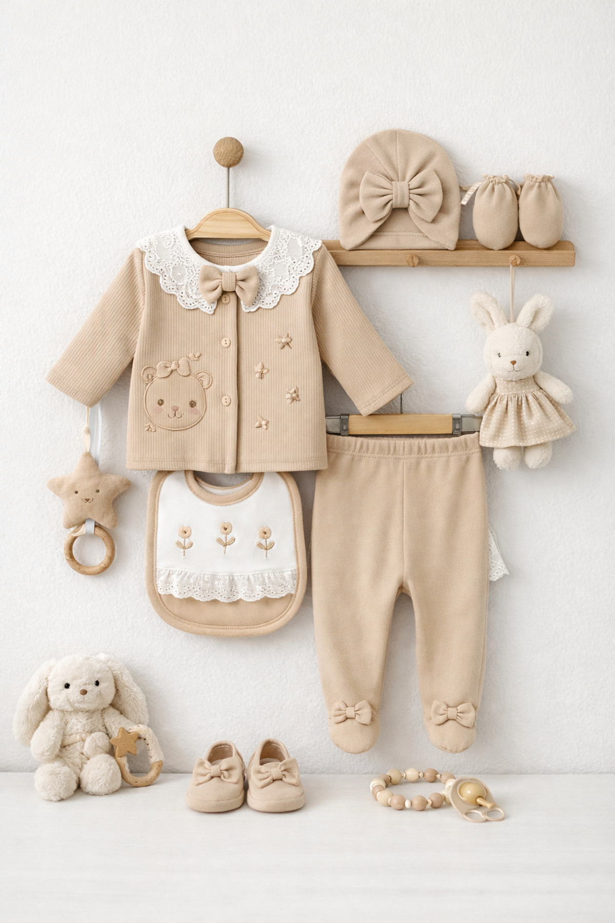 Newborn Lace Collar Baby Girl 5-Piece Set with Box