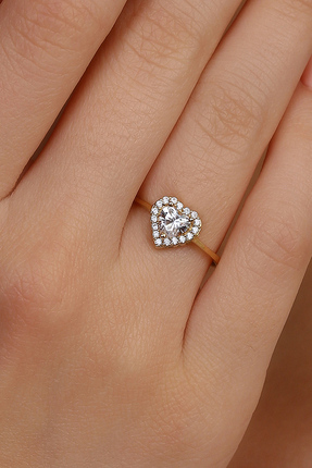 Cemre Gold 14 Ayar Altın Gösterişli Kalp Yüzük