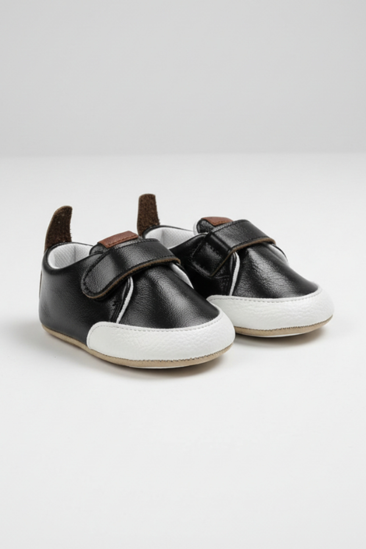 Genuine Leather Baby Shoes, First Step Shoes, Baby Booties, Short Wrist and Velcro