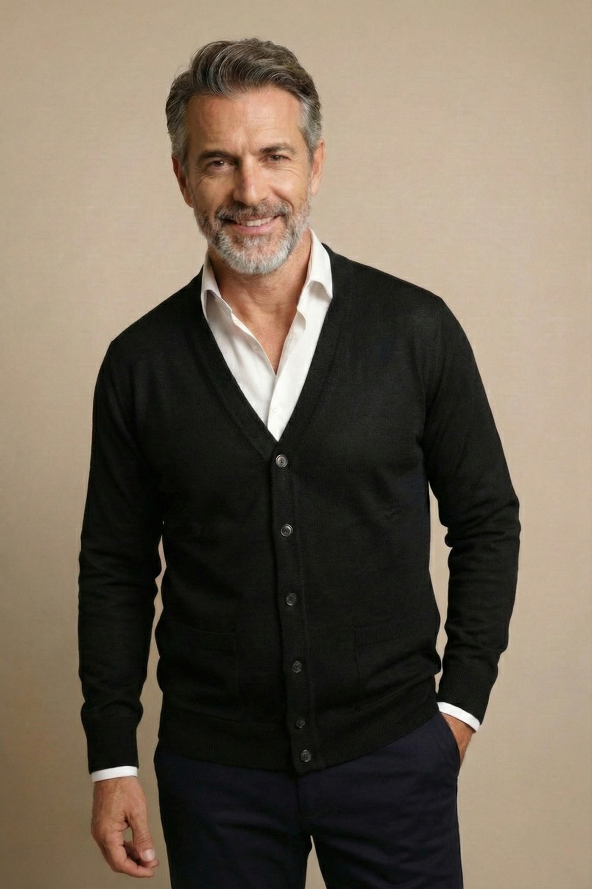 nacar çarşı  Erkek Baba Siyah Düğmeli Cepli Basic Triko Hırka - Görsel 2