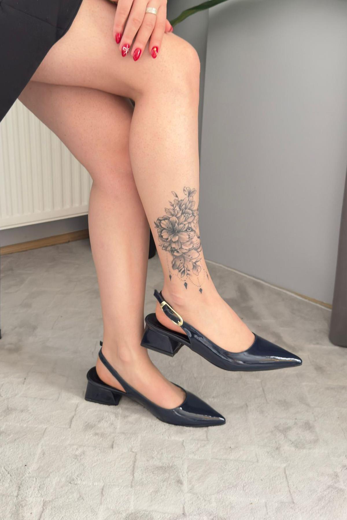 Preshley  Kadın Sole Lacivert Rugan Kısa Topuklu Arkası Acık Ayakkabı - Görsel 5