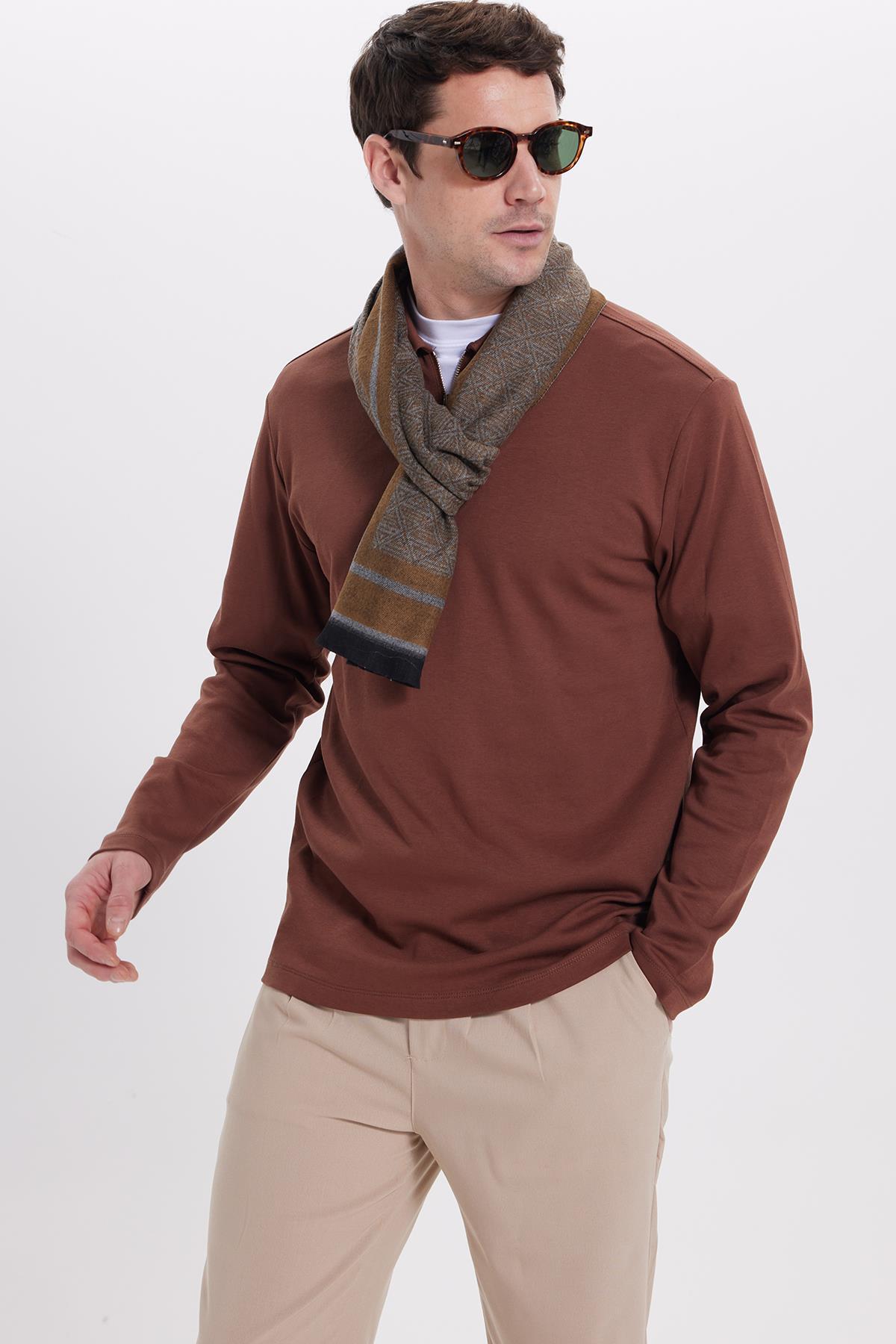 Tudors  Erkek Relax Fit Rahat Kesim %100 Pamuk Yarım Fermuarlı Polo Yaka Uzun Kollu Kahverengi Tişört - Görsel 6