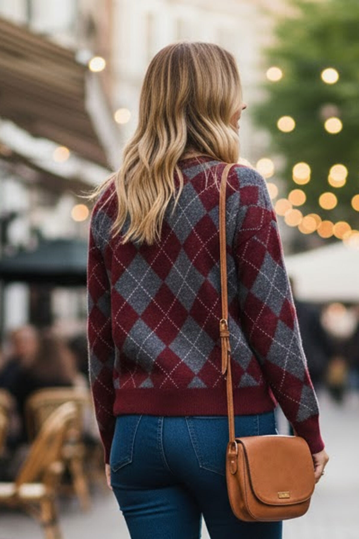 Tarz Cool  Kadın Bordo Yumuşak Dokulu Geniş Kalıp Bisiklet Yaka Baklava Triko Kazak - Görsel 4