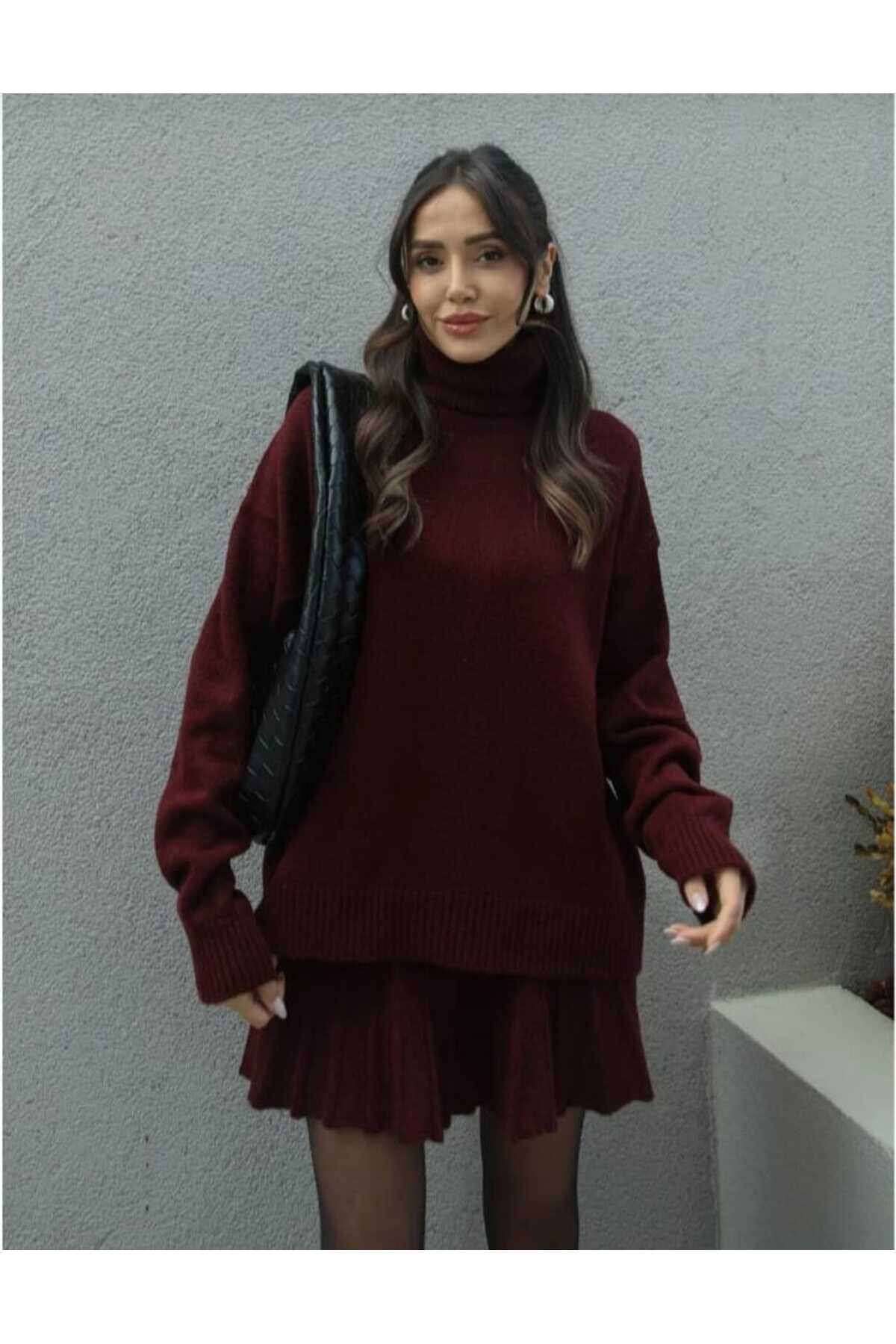 Burgundy Pleated Mini Skirt Fisherman Sweater Bottom Top Knitwear Set