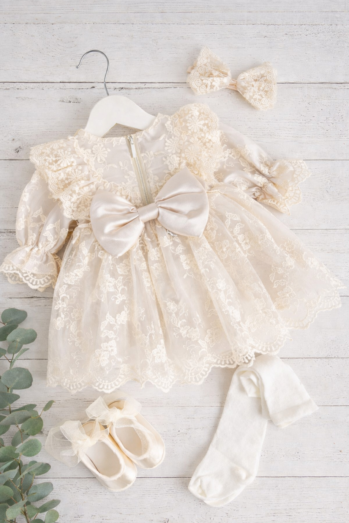 Baharda Nova Kız Bebek Güpürlü / Dantelli 4'lü Mevlüt Elbise Seti fotoğrafı 5 (önizleme)