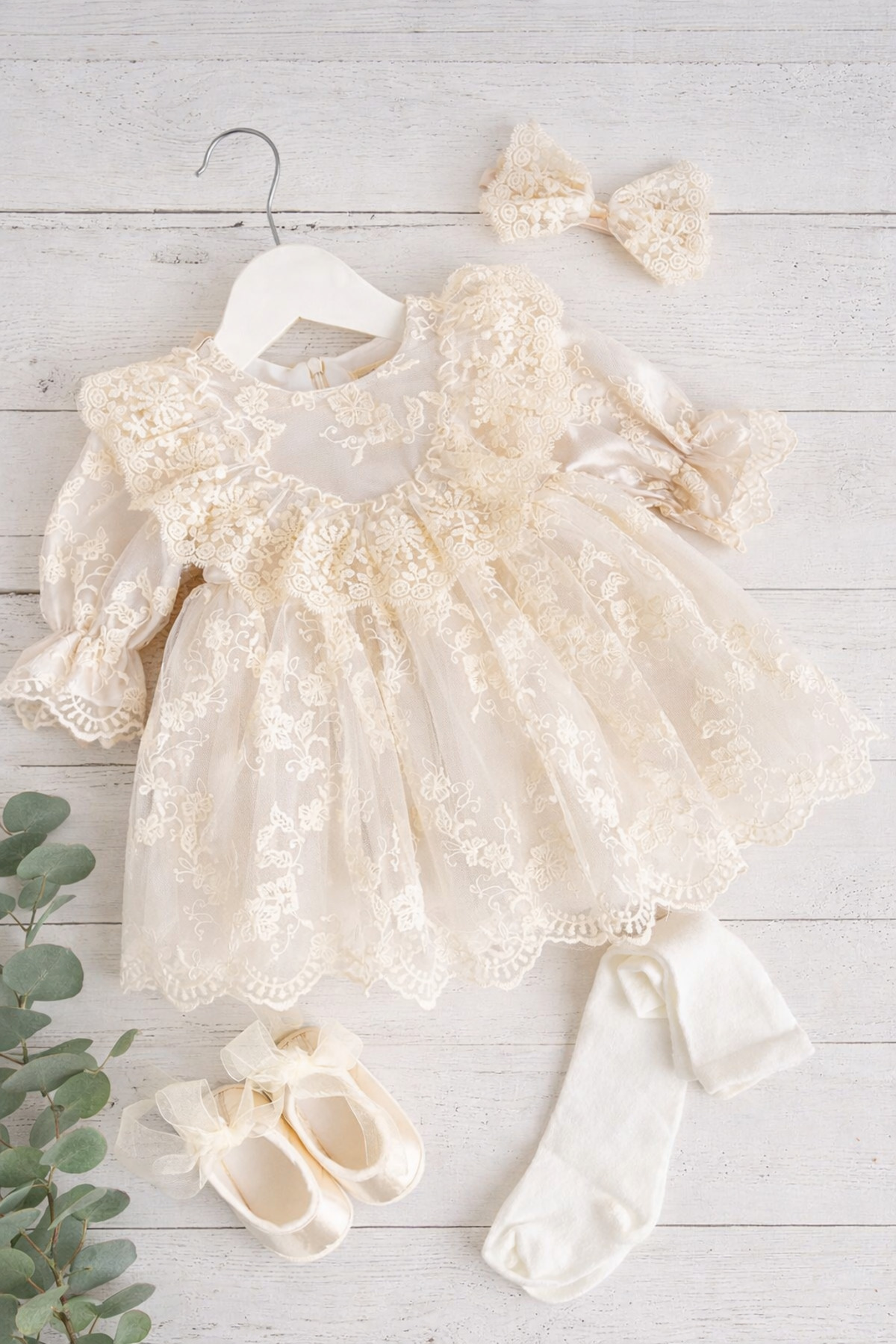 Baharda Nova Kız Bebek Güpürlü / Dantelli 4'lü Mevlüt Elbise Seti fotoğrafı 2 (önizleme)