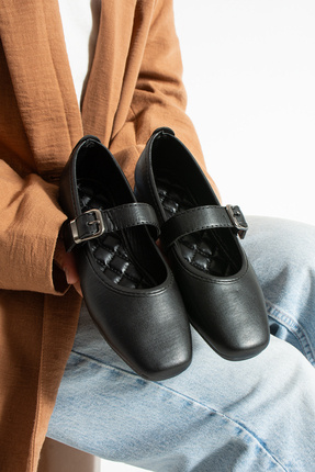 Moda Devrin Kadın Cilt Siyah Tokalı Babet Ev ve Dış Mekan Ayakkabısı