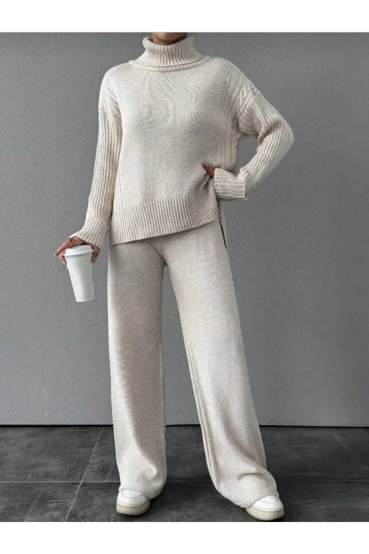 NLT Жіночий комплект з трикотажу з філігранним коміром, візерунком у вигляді ...