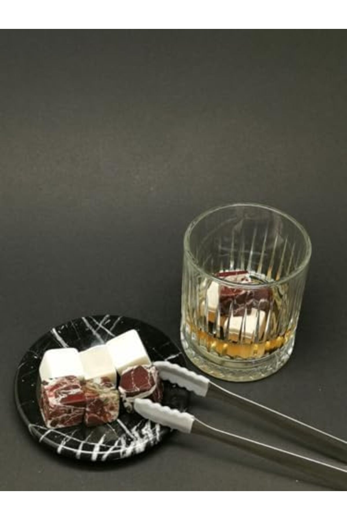 BRF NwoTeknoloji Beyaz Vişne Mermer Viski Taşı (9 Adet) Kutulu Babalar Günü Hediyesi 1205362