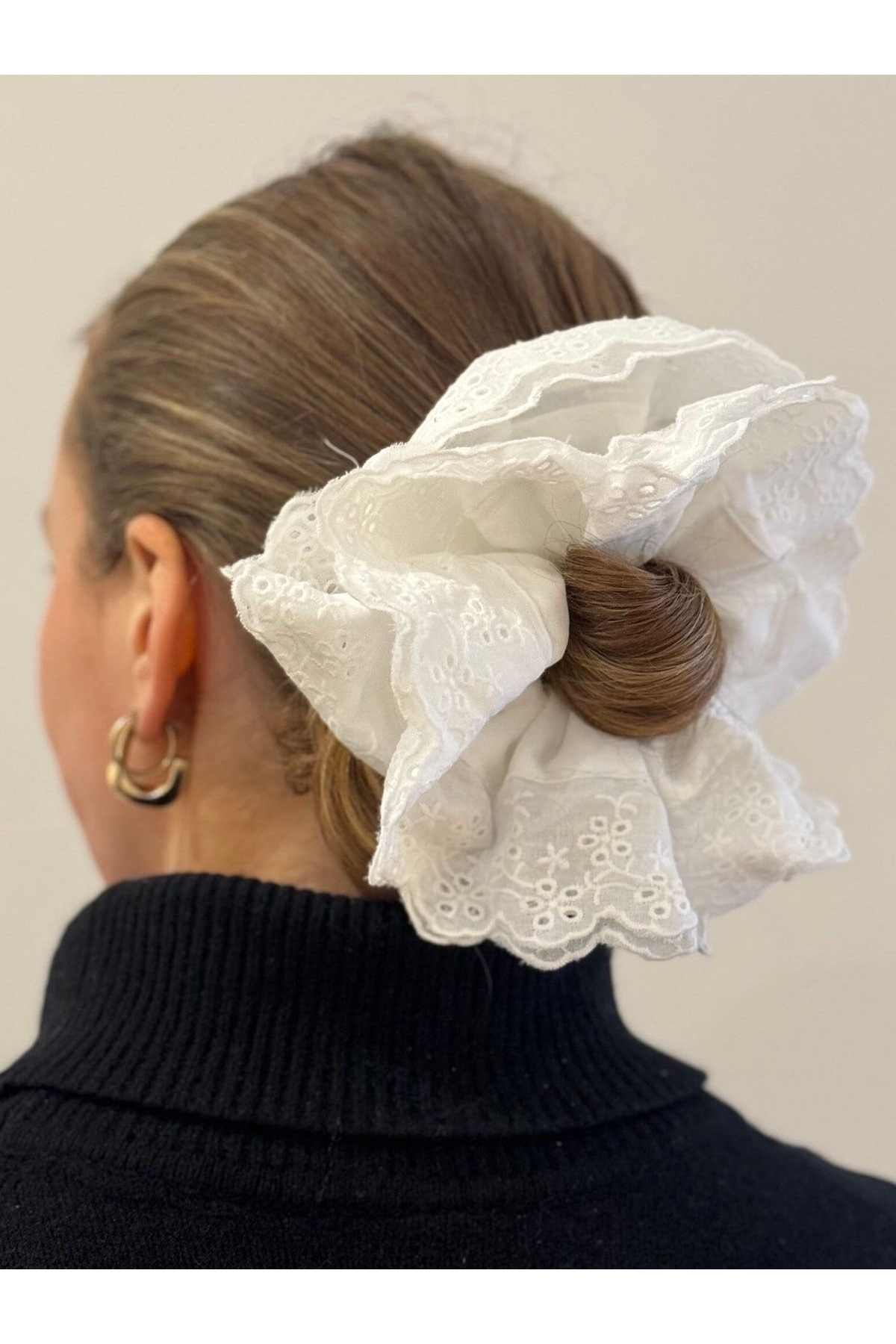 Louen lucie Dantel detaylı oversıze scrunchie lastik toka görsel 3