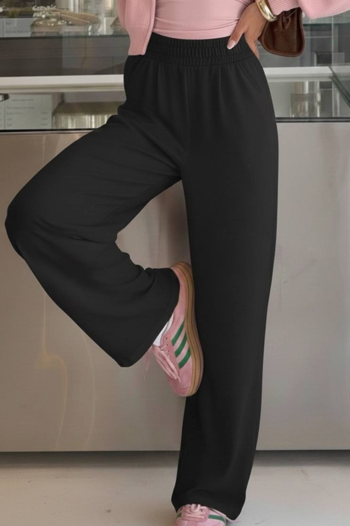 oshebu Черно - Дамски панталони с еластична талия и широки крачоли