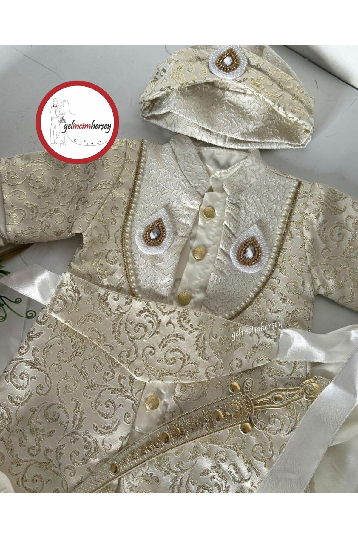 Gelincimherşey 1 Yaş Erkek Bebek Sünnet Takımı – Osmanlı Detaylı Şehzade Konsept Mevlüt Kıyafeti fotoğrafı 3 (önizleme)