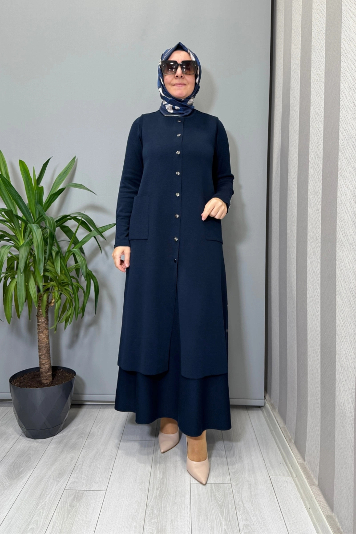 MISS DALIDA Yuvarlak Yaka Çıtçıtlı Triko Yelek Lacivert T26K-1002