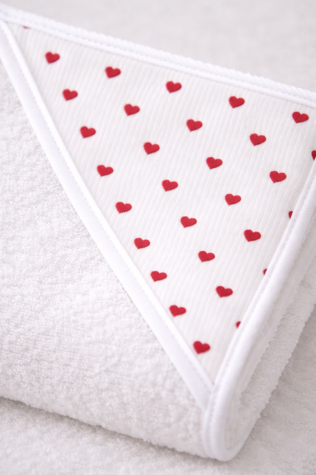 OMY YUMUŞAK&SU EMİCİ BEBEK KUNDAK HAVLU KALP MODEL BAŞLIKLI BEBEK&ÇOCUK HAVLUSU UNİSEX fotoğrafı 4 (önizleme)