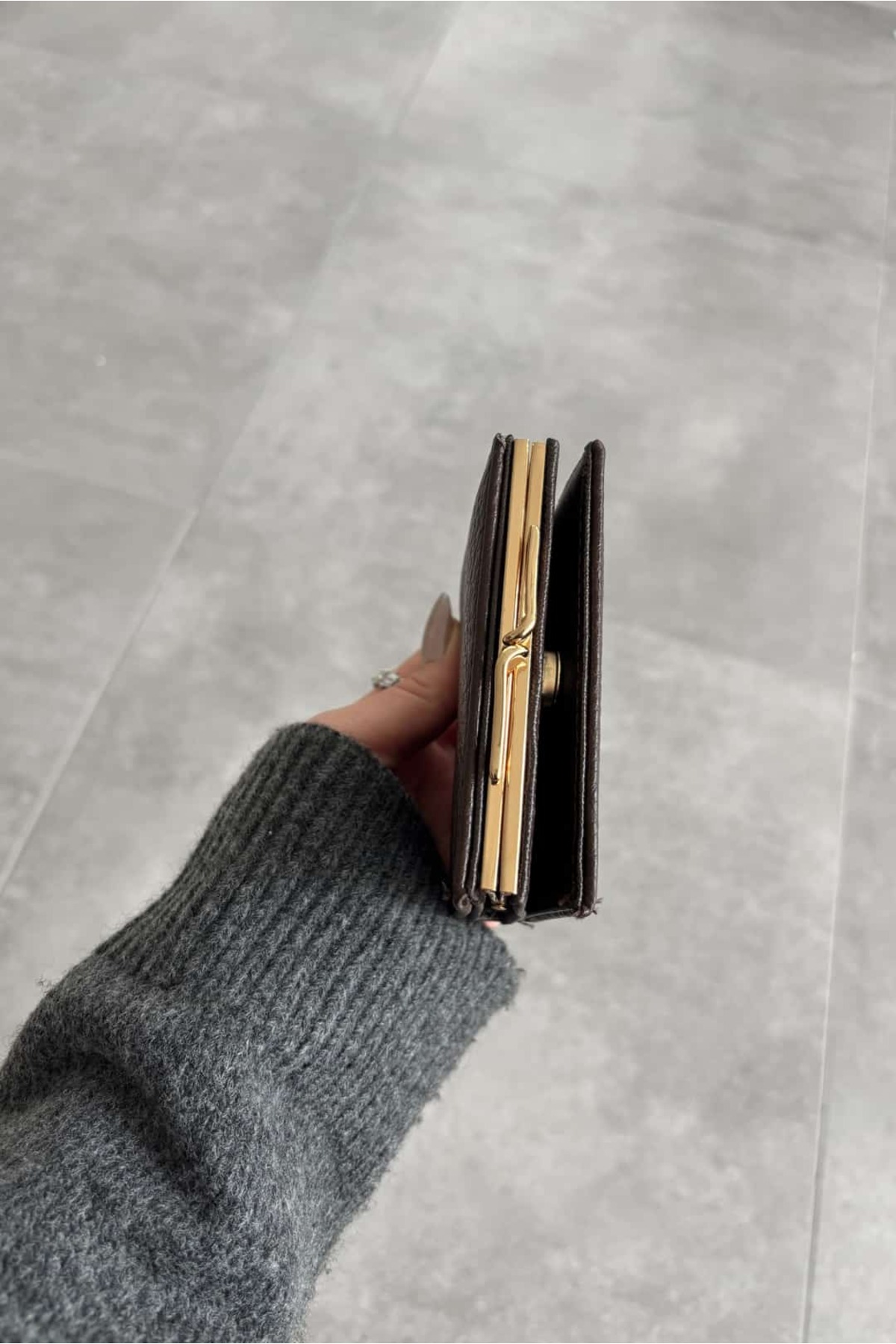 Yuka Atelier  Mae Vintage Model Suni Deri Cüzdan - Görsel 4