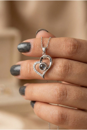 Stelo Forte 100 DİLDE SENİ SEVİYORUM TEMALI KALPLİ GÜMÜŞ RENK PASLANMAZ ÇELİK...