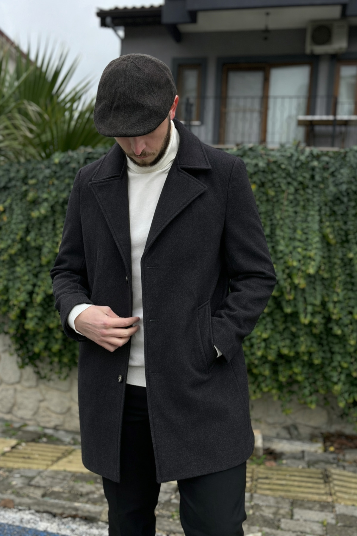 Regular Fit Yıldızlı Siyah Kruvaze Yaka Kaşe Kaban Palto — مشکی 1377-34 — تصویر 3 از 8