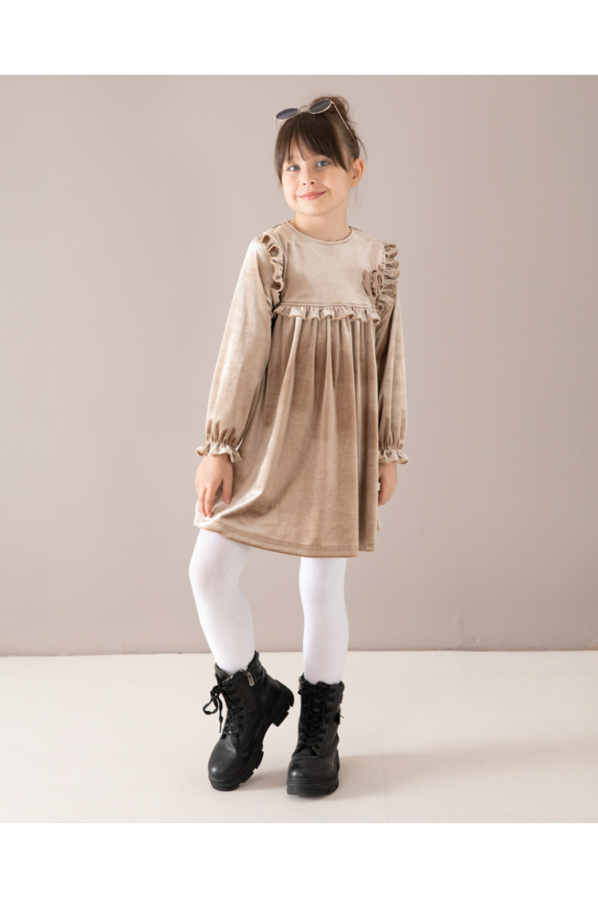 Ege Bebek Kız Çocuk 4-5-6-7-8 Yaş Mevsimlik Gül Detaylı Kadife Elbise, Bayramlık Elbise R2428 fotoğrafı 2 (önizleme)