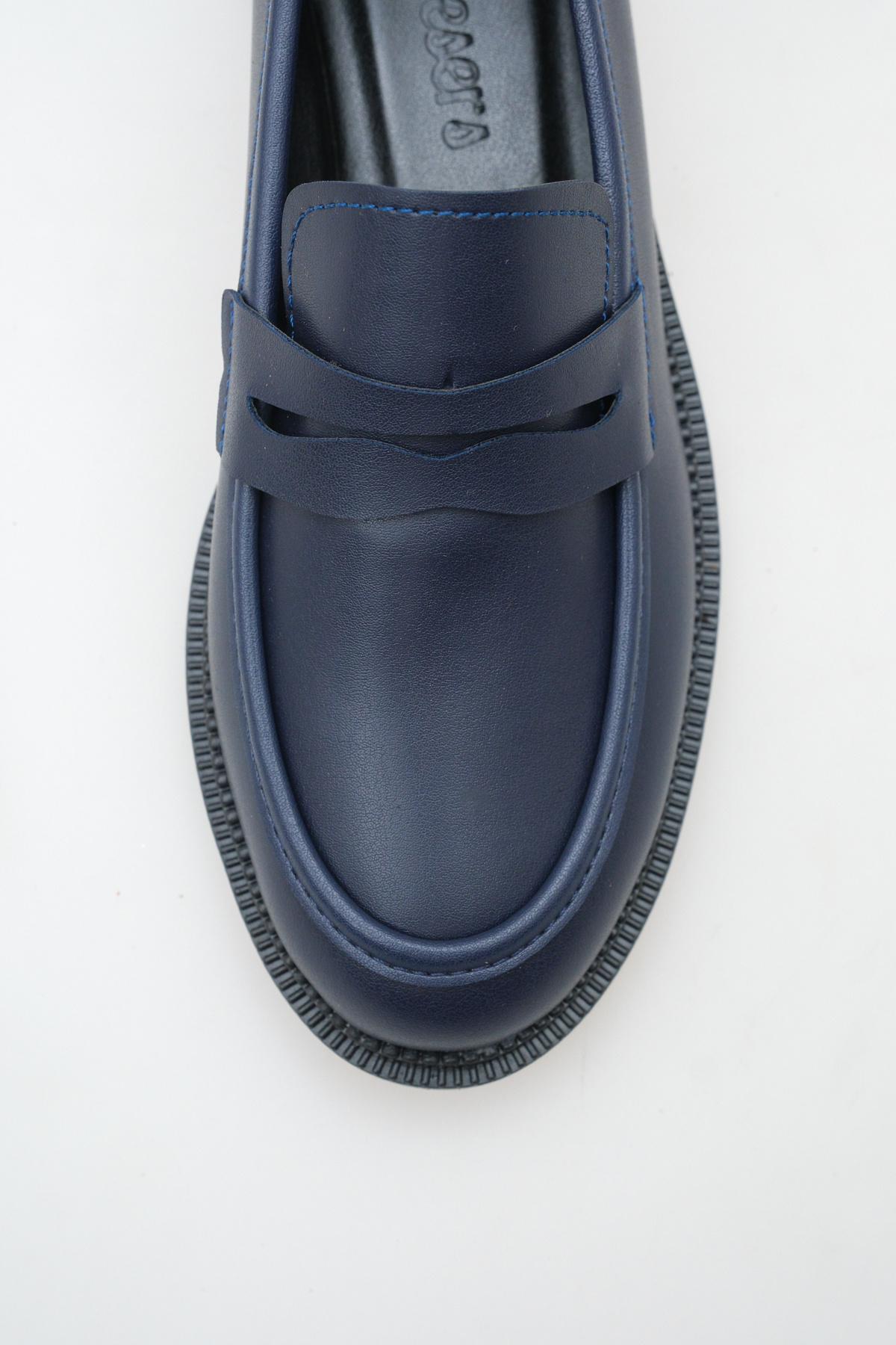 Shoesers  Kadın Sade ve Şık Tasarımlı Tırtıklı Tabanlı Lacivert Loafer Ayakkabı Makosen - Görsel 4