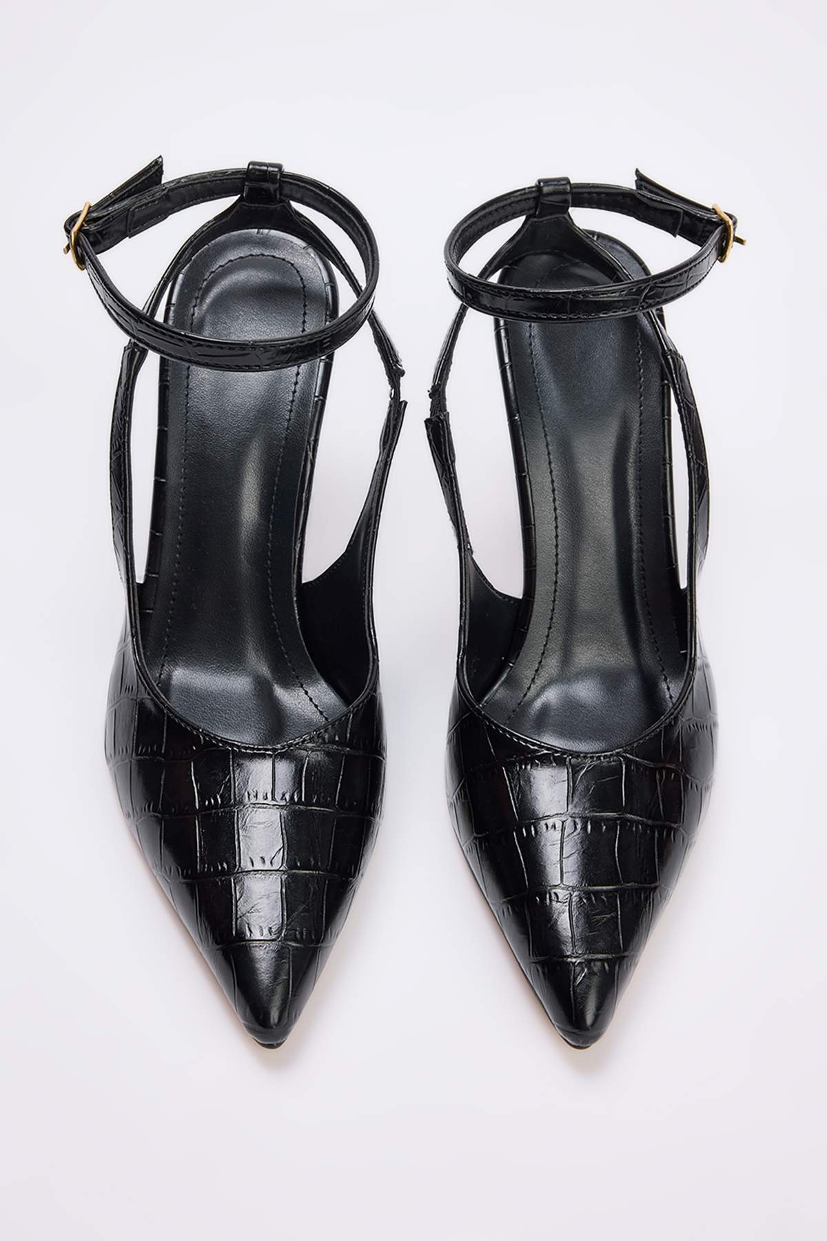 TRENDYOL SHOES Schwarze Damenschuhe mit Krokodilmuster und spitzer Zehenparti...