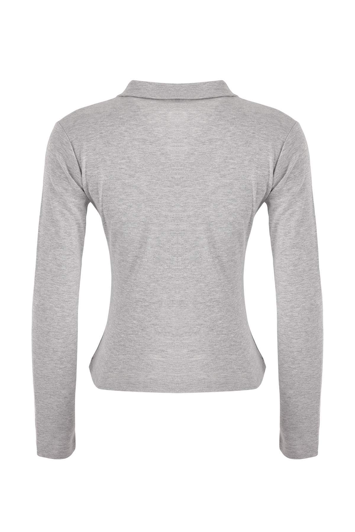 Trendyolmilla  Wardrobe Essentials-Gri Melanj Fitted/Vücuda Oturan Polo Yaka Örme Bluz TWOSS26BZ00066 - Görsel 6