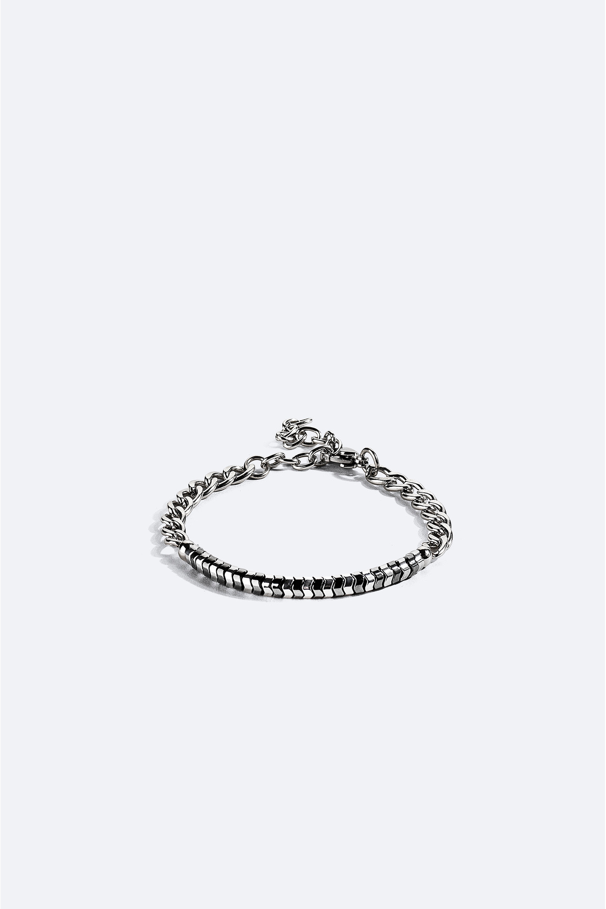 Erkek Gümüş Rengi Hematit Taşlı Bileklik B009611