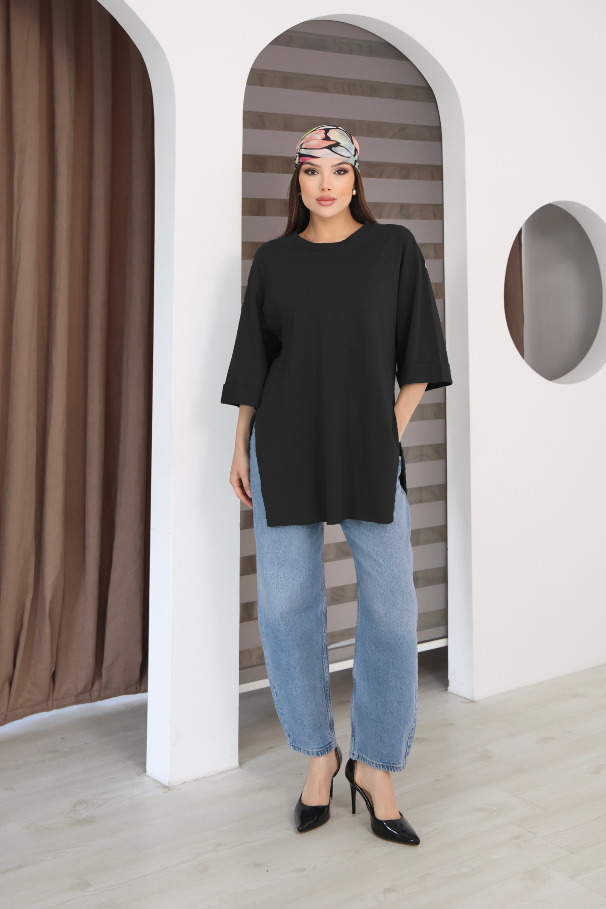 MOVİMENT  Kadın Standart Beden Duble Kol Yandan Yırtmaçlı Siyah T-shirt - Görsel 7