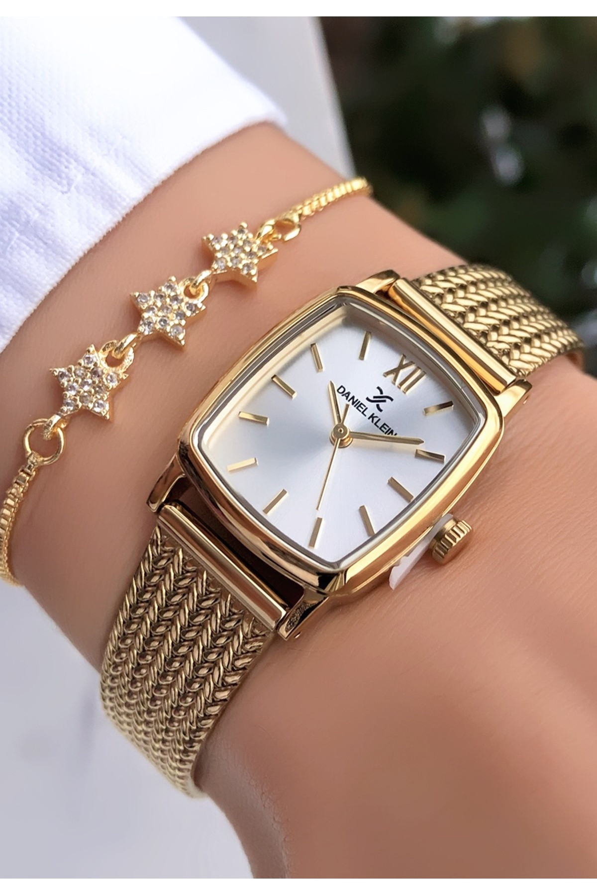 Daniel Klein Orijinal Altın Renk 2 Yıl Garantili Faturalı Bileklik Hediyeli Kadın Kol Saati