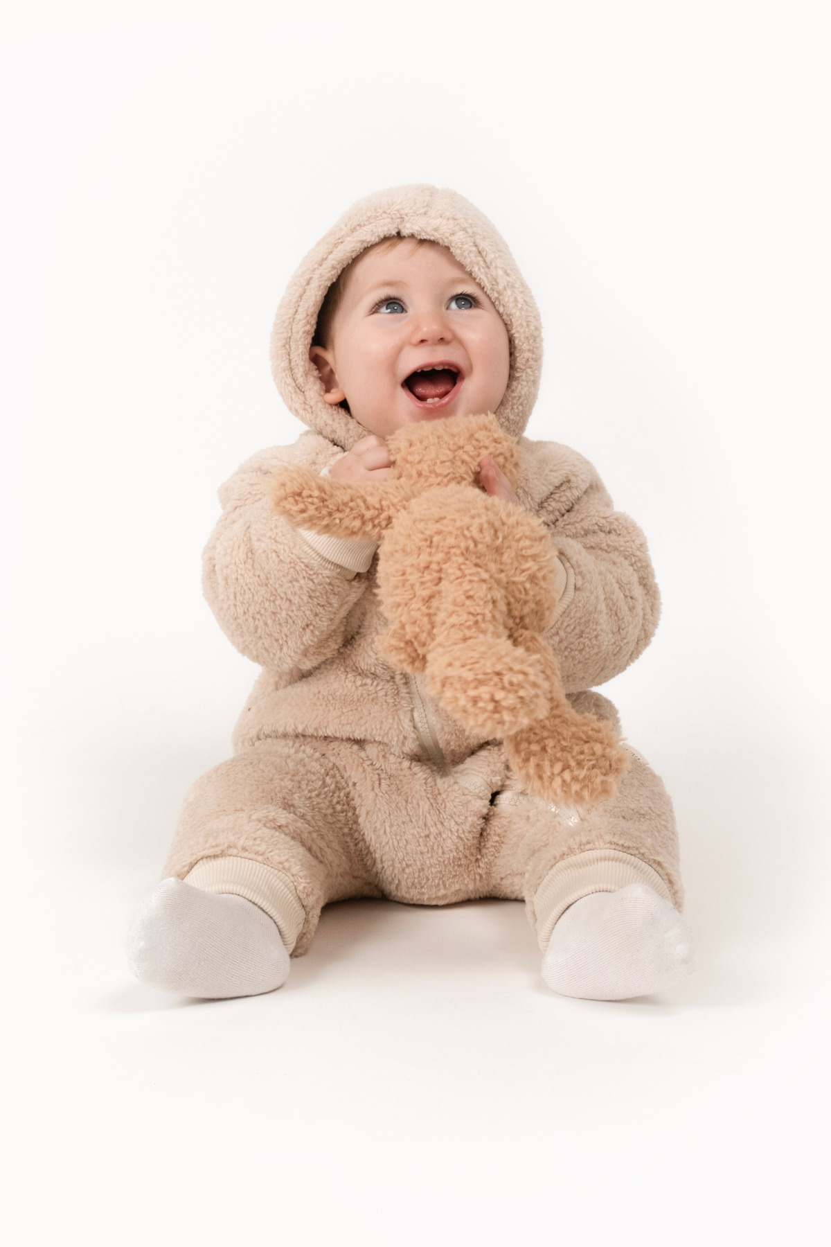 Vauva Yumuşak Pamuklu Bebek Tulum – Rahat, Şık ve Cilt Dostu Tasarım fotoğrafı 4 (önizleme)