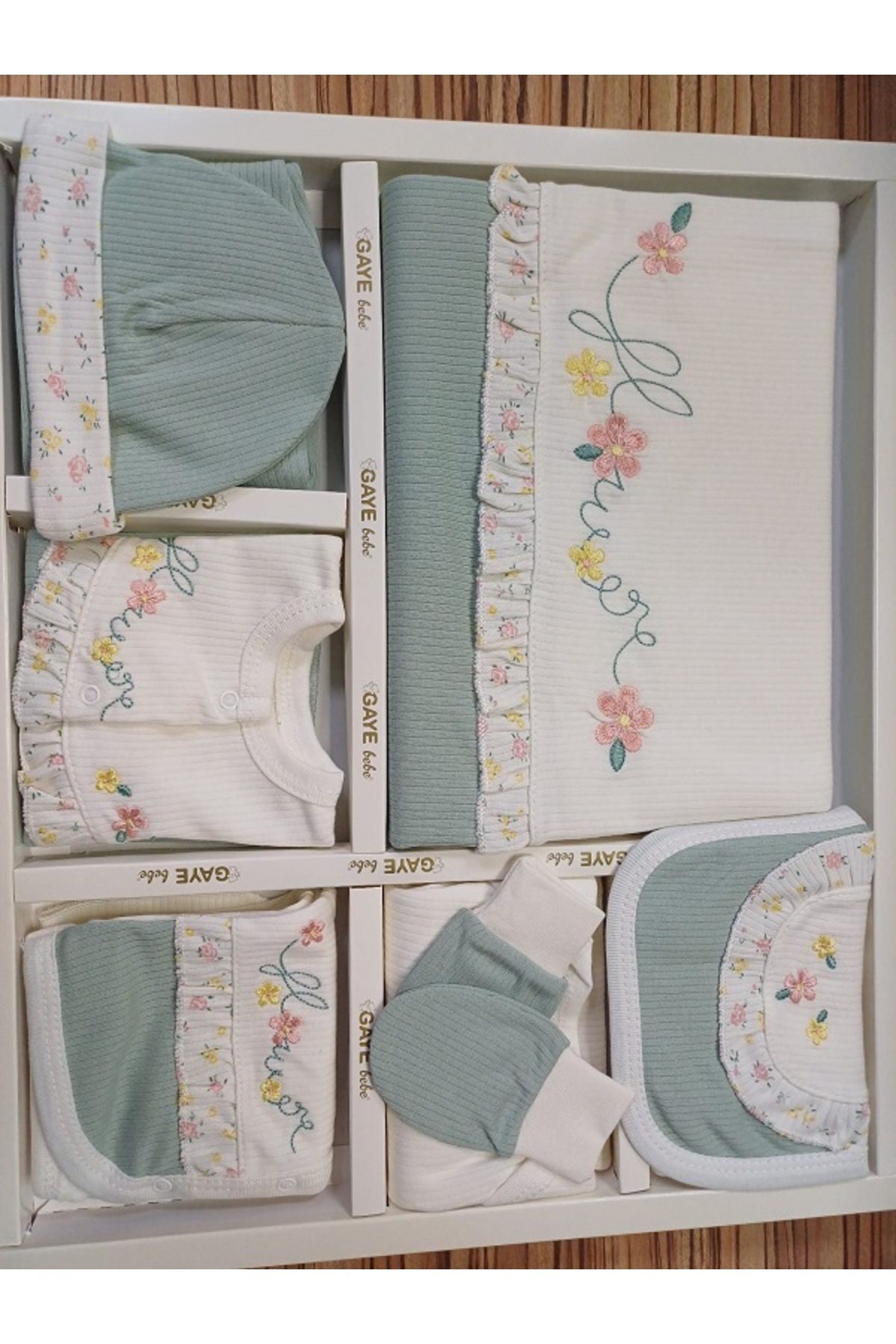Flower Embroidered Baby Girl 10 Pieces Snapsuit Set Newborn Hospital Pack 6617