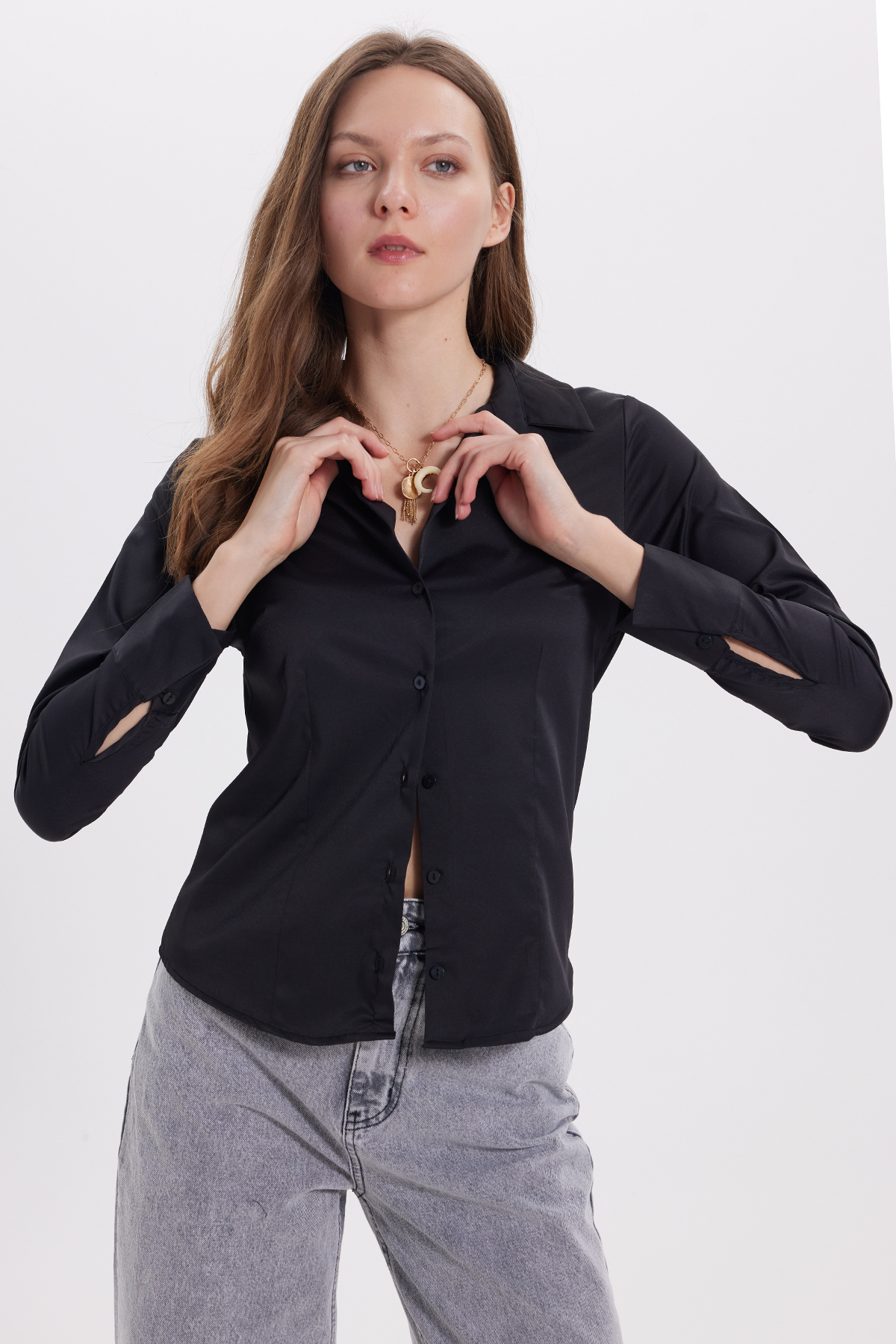 Tudors  Kadın Oversize Geniş Kesim %100 Pamuk Müslin Kumaş Uzun Kollu Cepli Dokulu Siyah Gömlek - Görsel 4