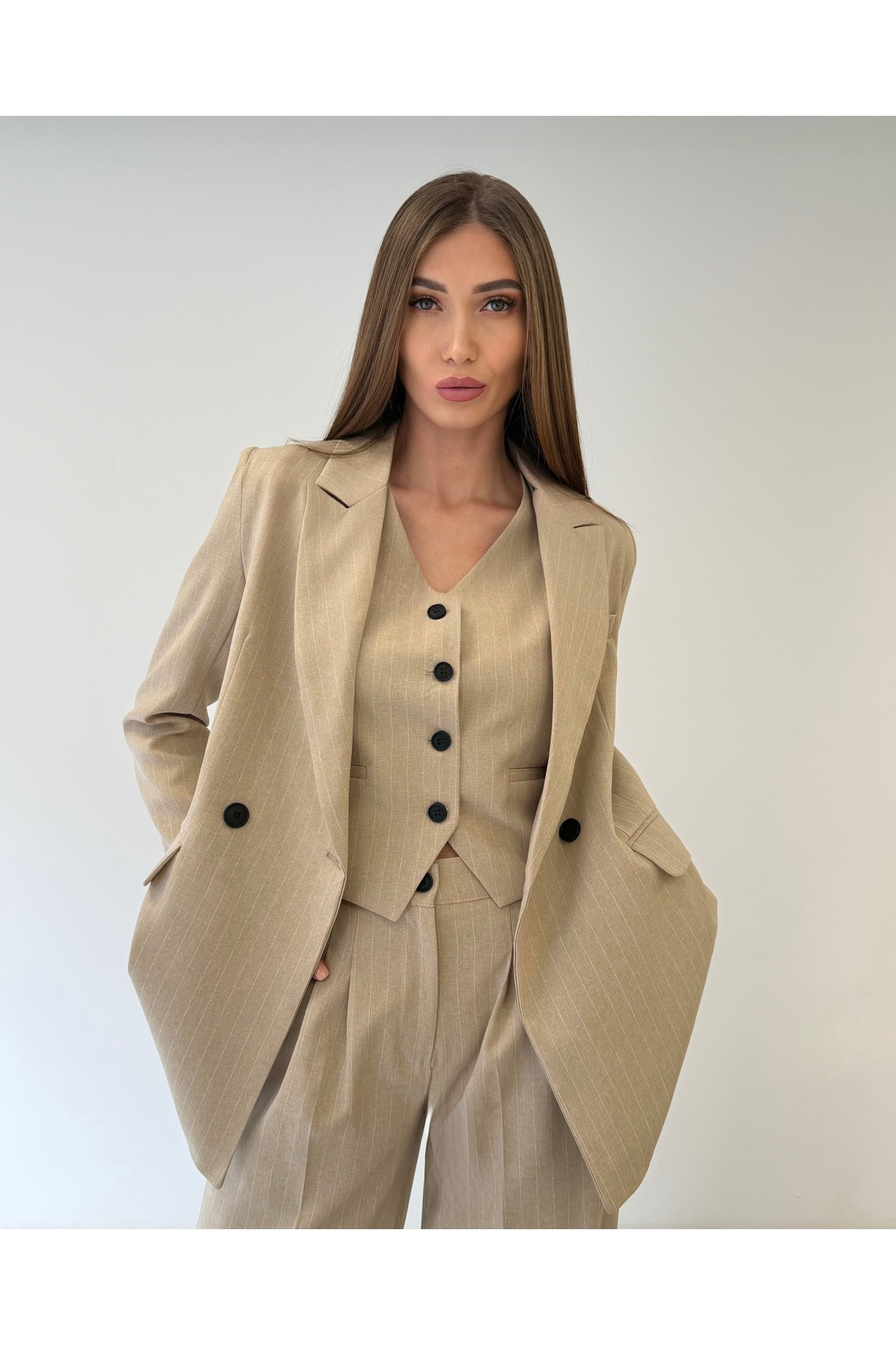 ossons Premium Kadın Çizgili Ceket Yelek Pantolon 3’lü Takım – Modern Ofis Şıklığı