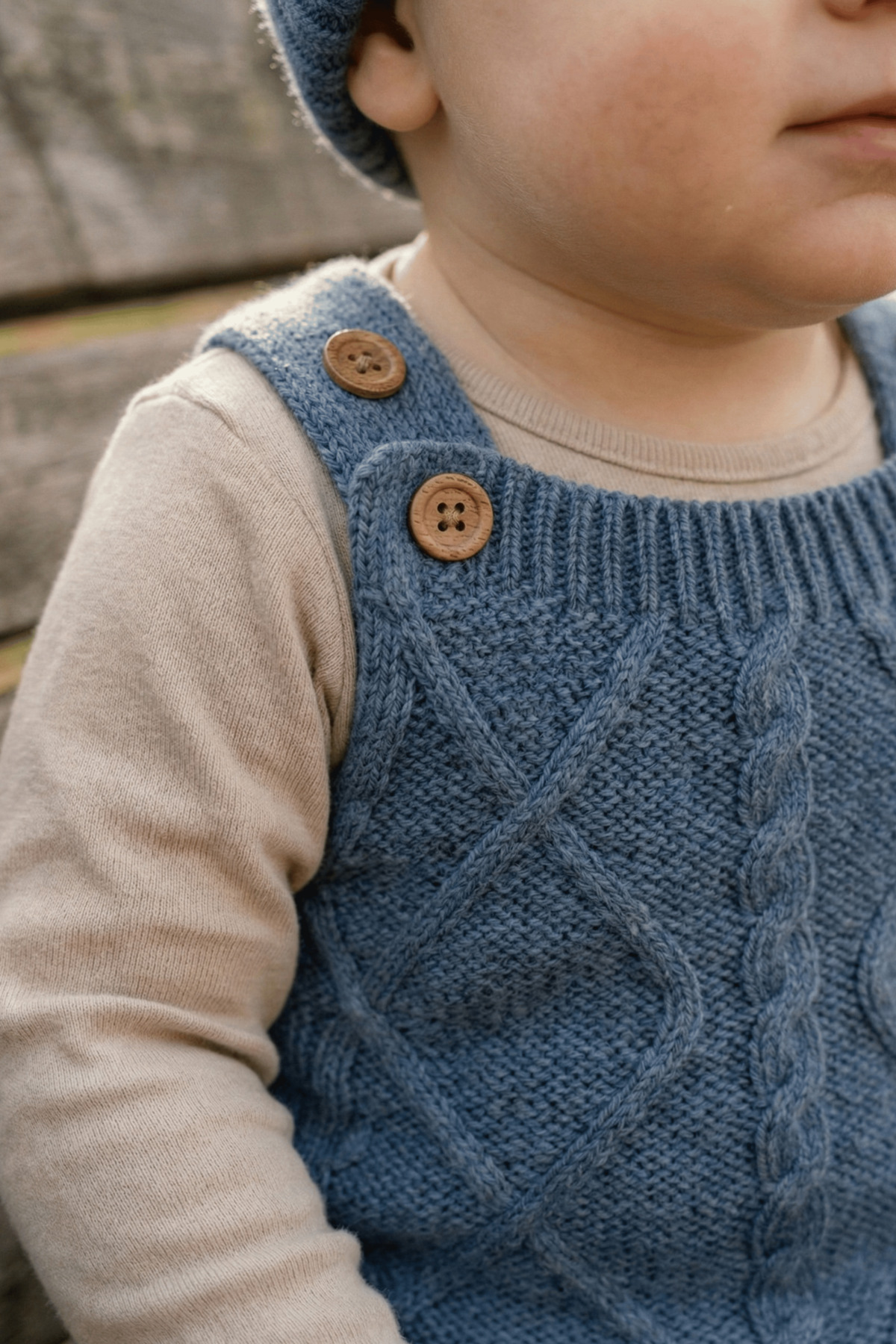 Babily Ayarlanabilir Askılı Selanik Örgü Şapkalı Triko Tulum Salopet Bebek fotoğrafı 5 (önizleme)