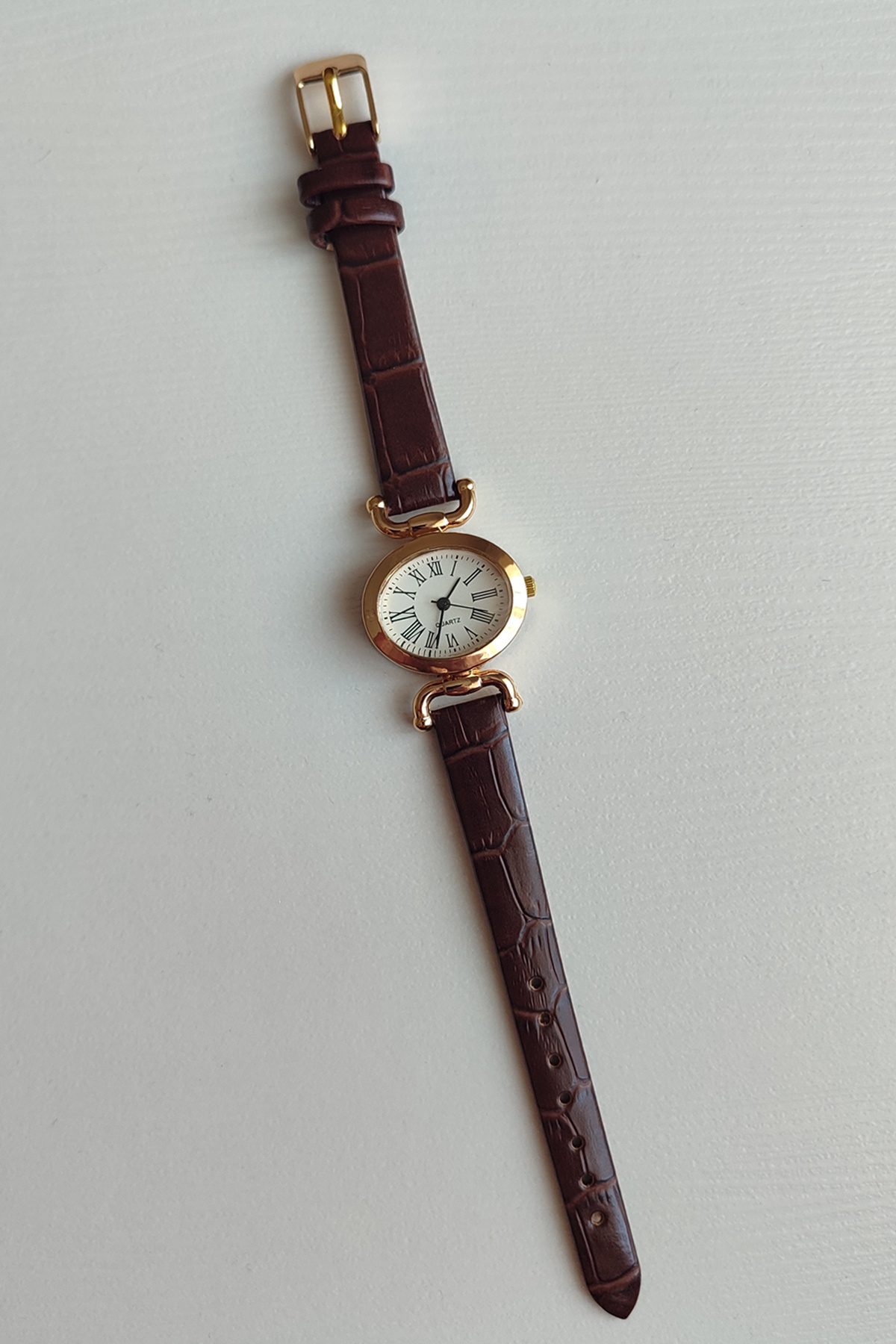 Ricardo  Yeni Model Şık Kadın Kol Saati Koyu Kahve Kroko Desenli Kordon bb0057 - Görsel 3