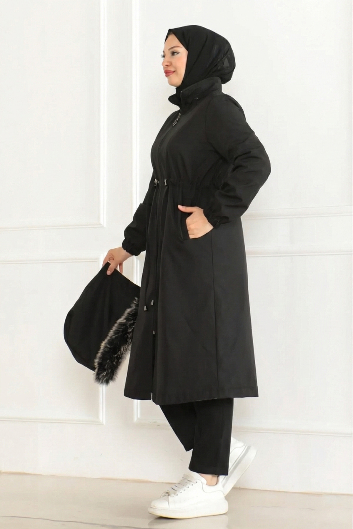 FATELLA  Kadın İçi Kürklü Bonded Kumaş Fermuarlı Siyah Kışlık Mont - Görsel 3