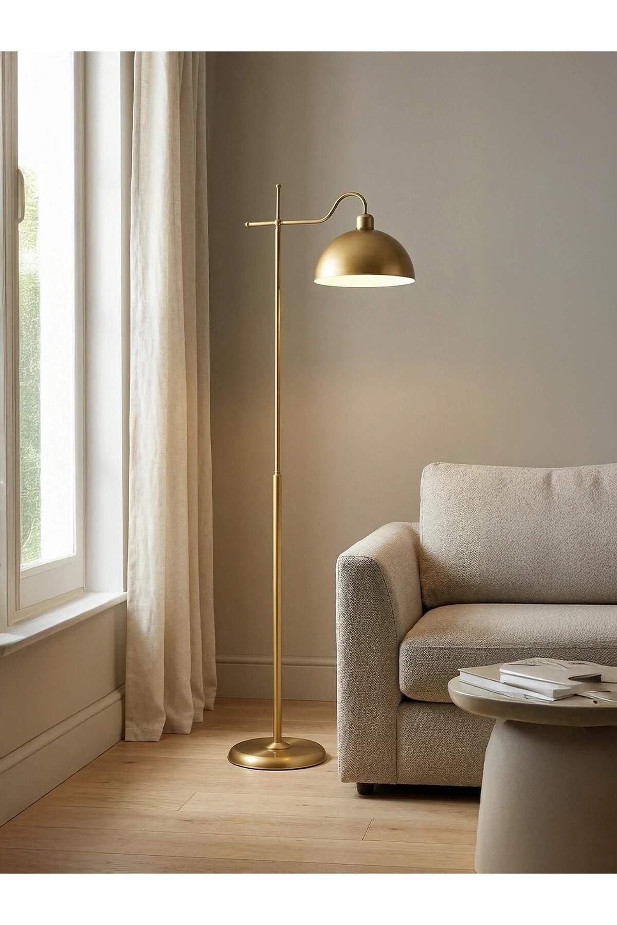 Alldesco Glorea – Eskitme Gold Metal Lambader | Dekoratif ve Modern Yer Aydınlatması