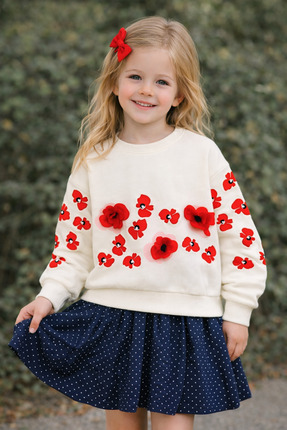 Wanex KIDS Kız Çocuk Çiçek Aplikeli Uzun Kollu Sweatshirt – Vanilya Renk (4–9...