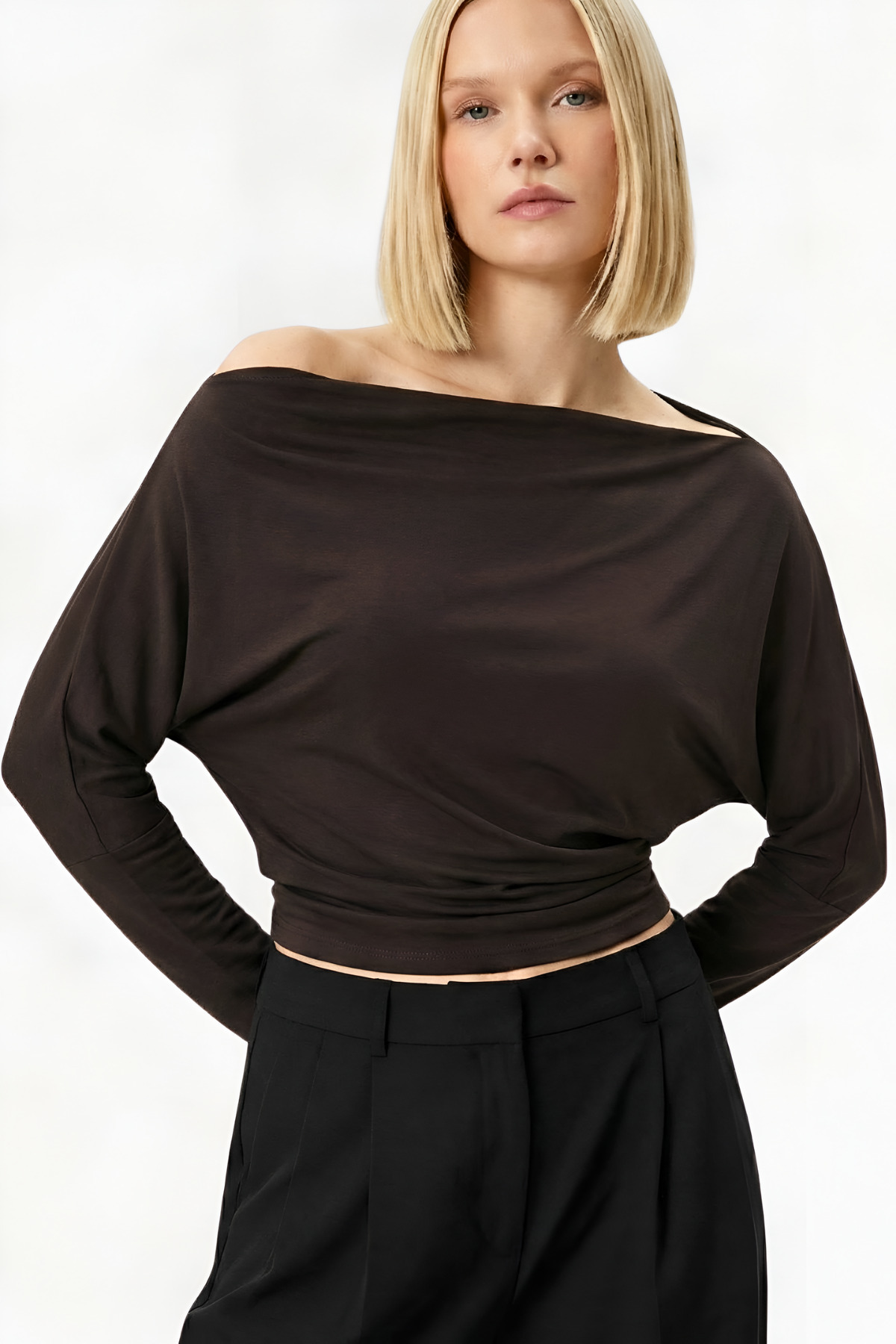 VODENS Kahve Asimetrik %100 Pamuk tişört