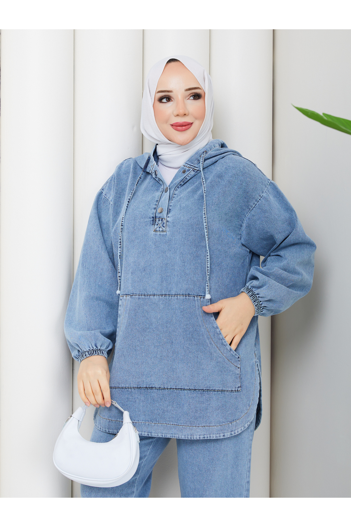 Pamuk Butik  Kadın Pantolonlu İkili Kanguru Cepli Salaş Kot Takım - Görsel 6