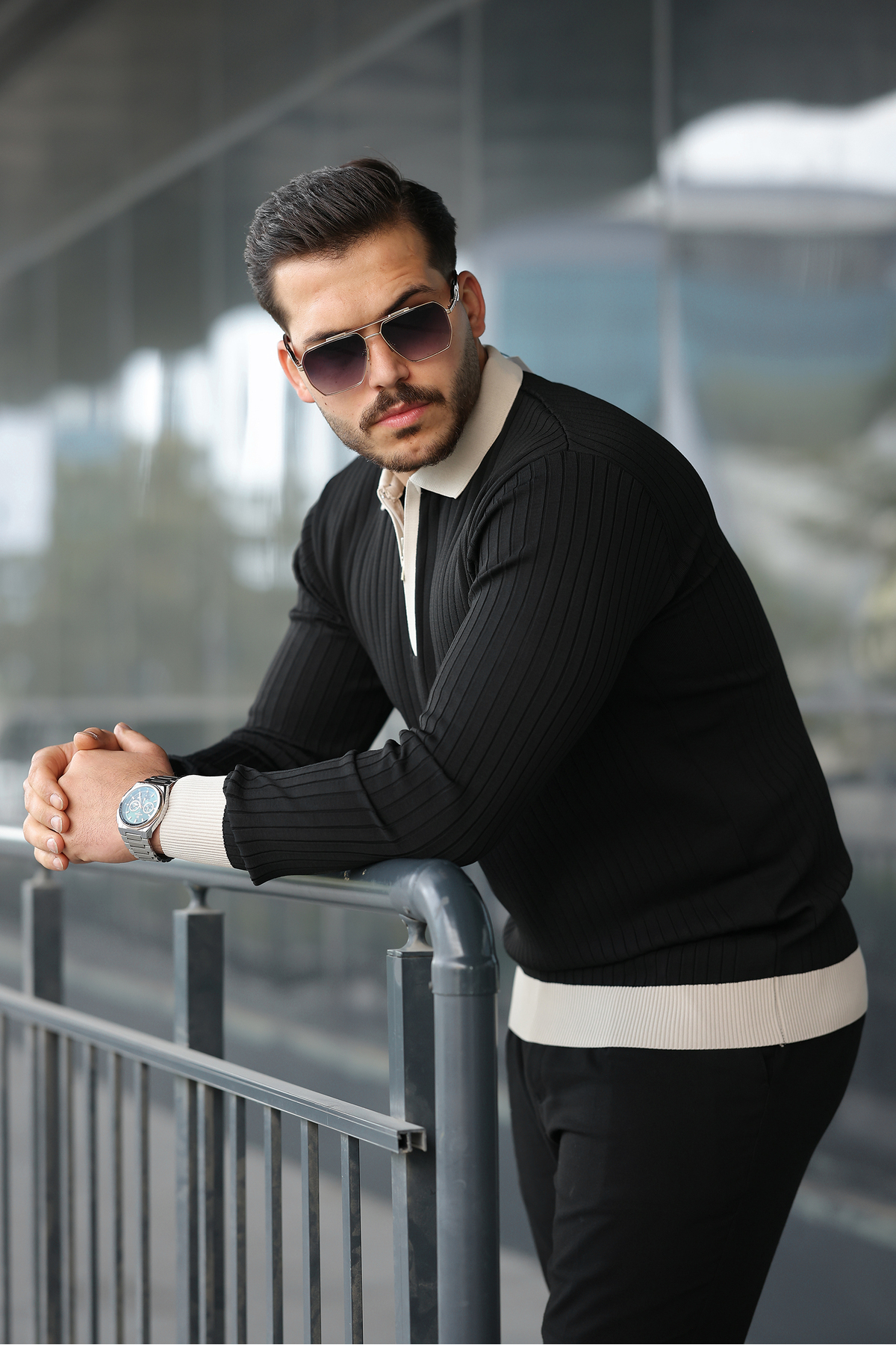 viyamen  Erkek Siyah Likralı Slim Fit Yarım Fermuarlı Triko Kazak - Görsel 6