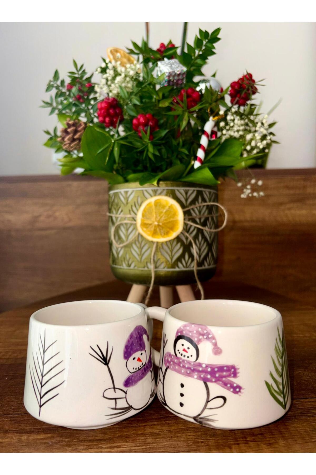 HANDMADE CERAMIC 2-PIECE CHRISTMAS THEMED MUG
