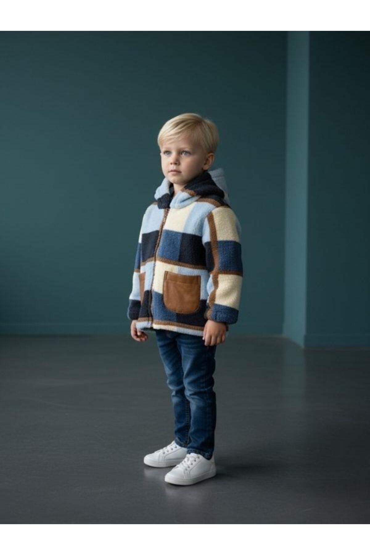 Zekids Erkek Çocuk Peluş Ekose Desenli Kapüşonlu Mont fotoğrafı 4 (önizleme)