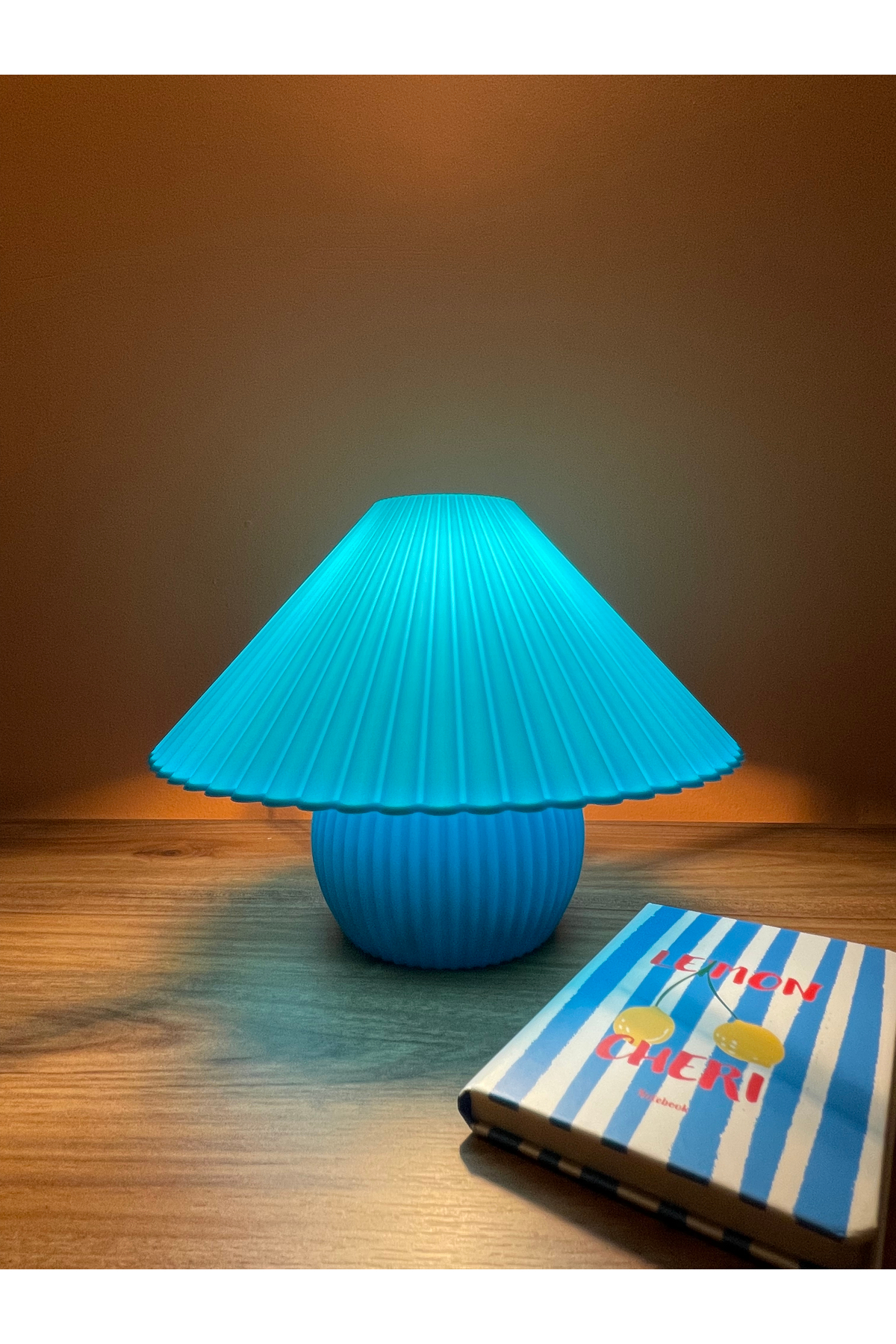 LayerThe Sugegasa Serisi – Japon Minimalizmi ile Modüler Pileli