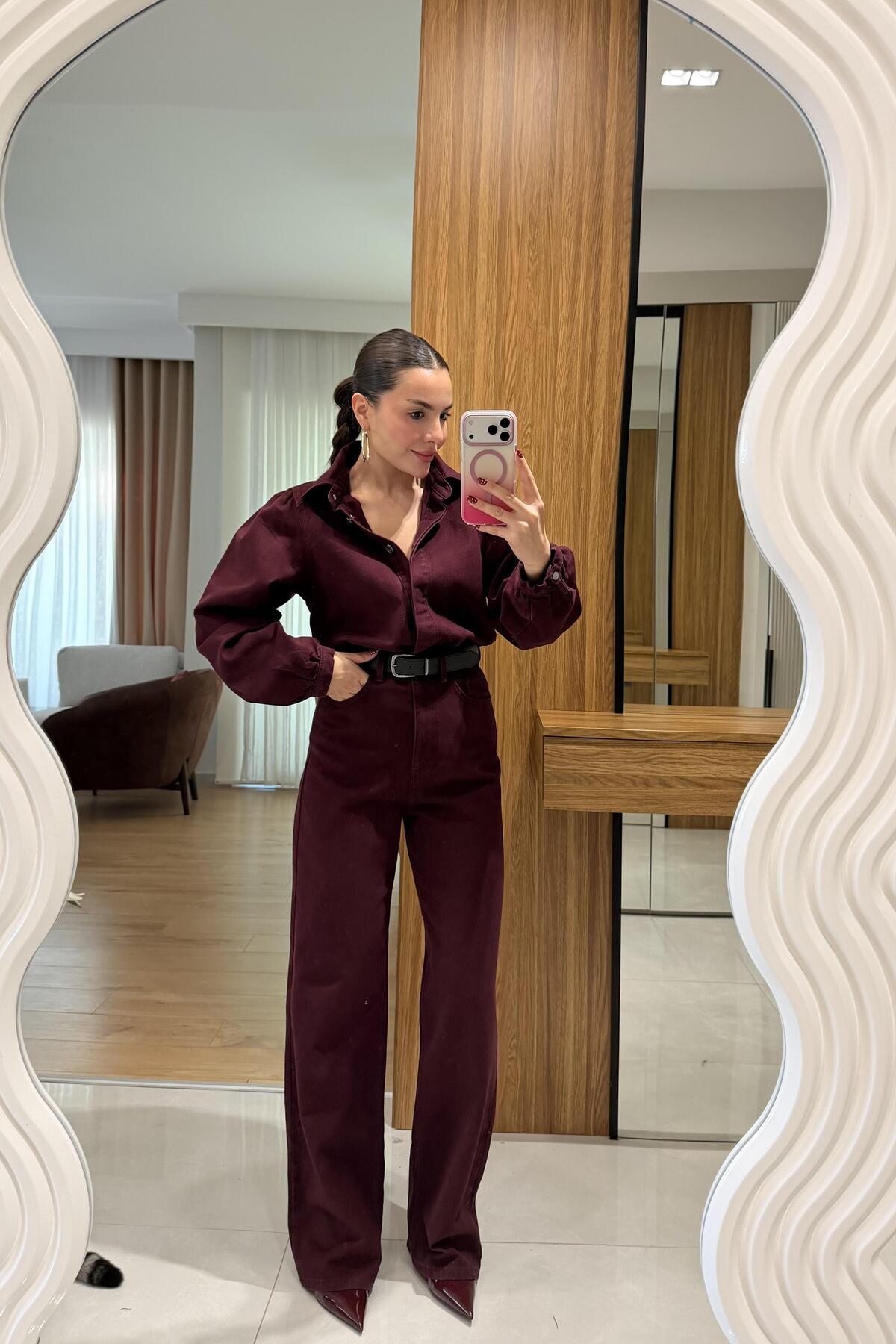 Gizem Ecemiş Lermai Bordo Denim Kemerli Tulum